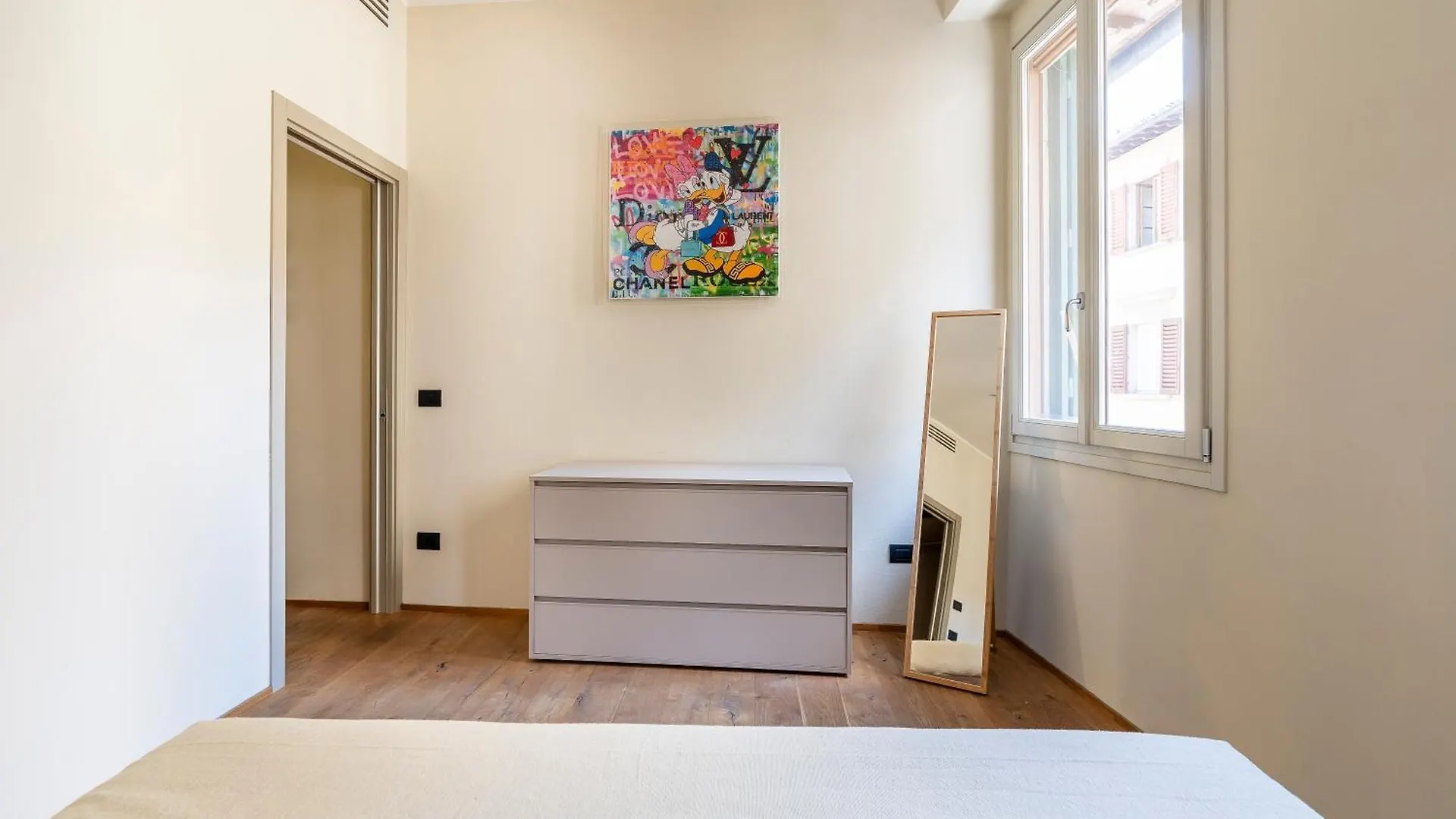 Oltrarno Deluxe, Florence Apartment
