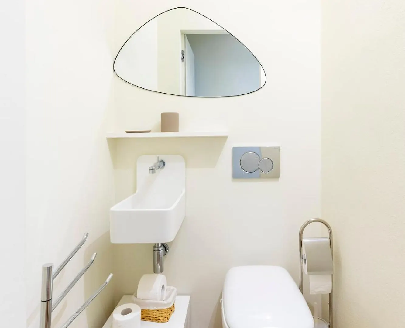 Oltrarno Deluxe, Florence Apartment